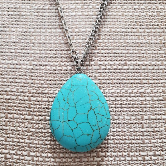 Jewelry - Howlite Turquoise Teardrop Pendant Necklace